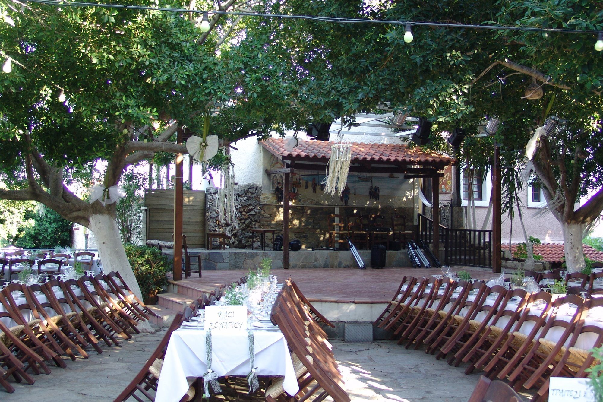 Arolithos Traditional Village Hotel Тилисос Экстерьер фото